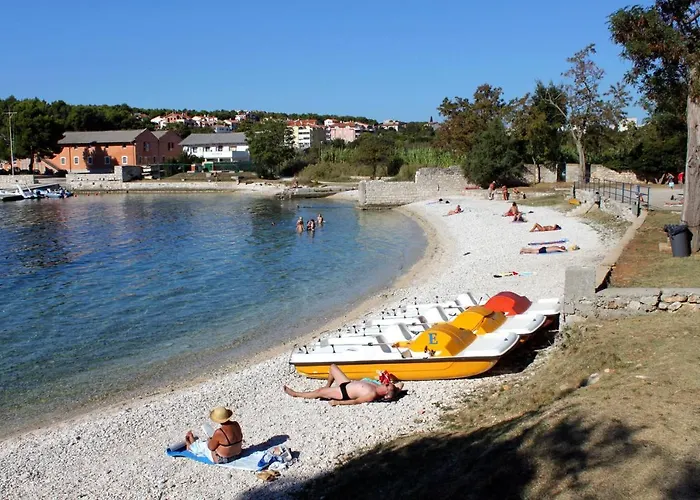 With A Parking Space - 7034 * Pula