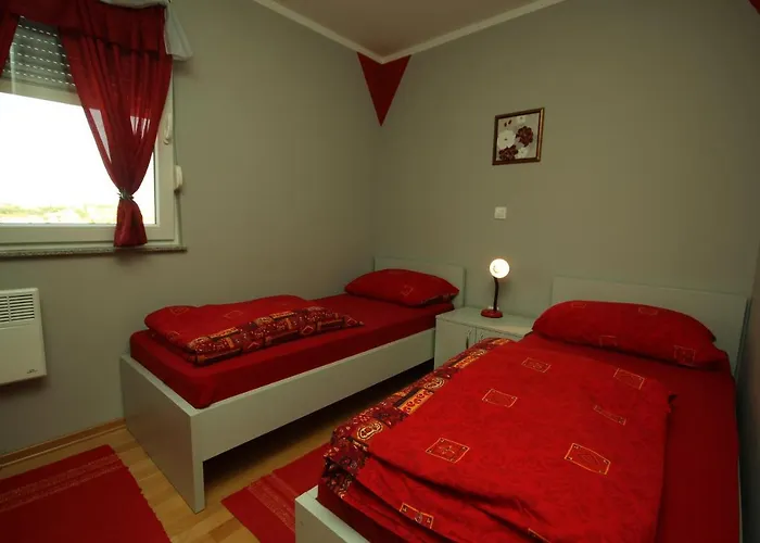 With A Parking Space - 7034 Lägenhet