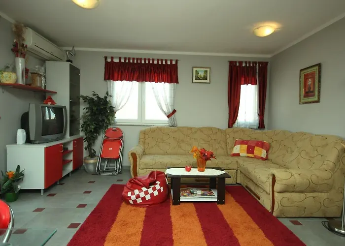 With A Parking Space - 7034 Lägenhet