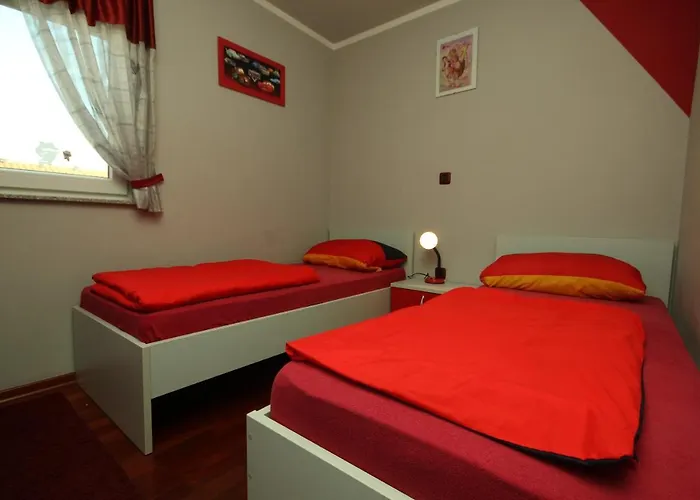 With A Parking Space - 7034 Pula