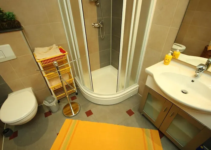 Lägenhet With A Parking Space - 7034