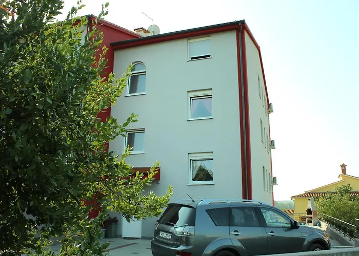 With A Parking Space - 7034 Daire